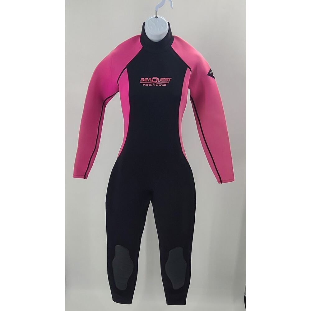Seaquest women's full wetsuit Size 9-10 3MM Thermal protection knee‎ pads